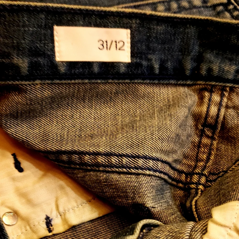 GAP 1969 Miniskirt Stone Wash Denim Jeans Cut-Offs NWT - Picture 8 of 9